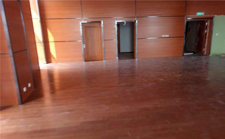 室內籃球場木地板造價預算