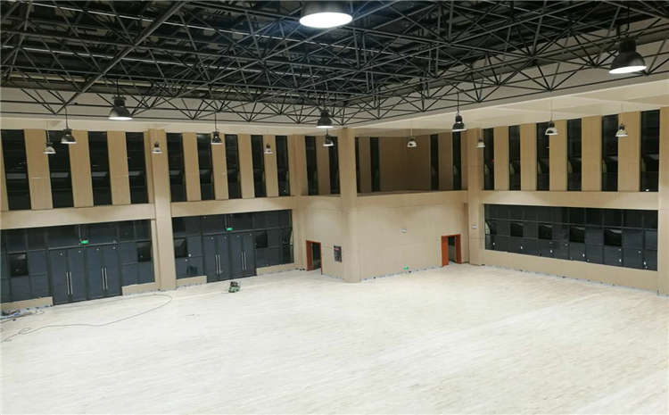 松木體育木地板生產廠家