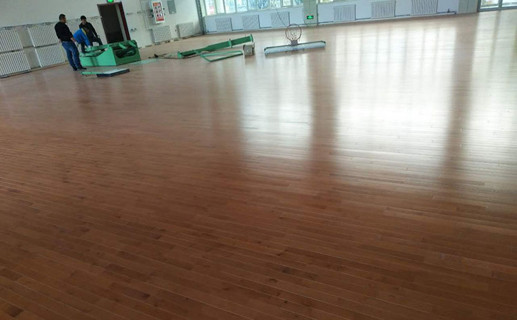 遼寧專業運動木地板施工