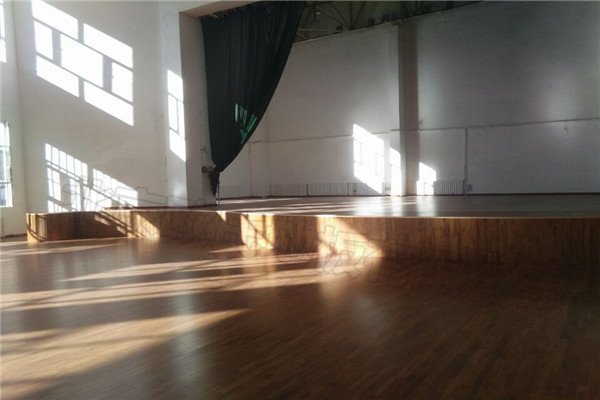 內蒙古鄂爾多斯伊金霍洛監獄體育木地板