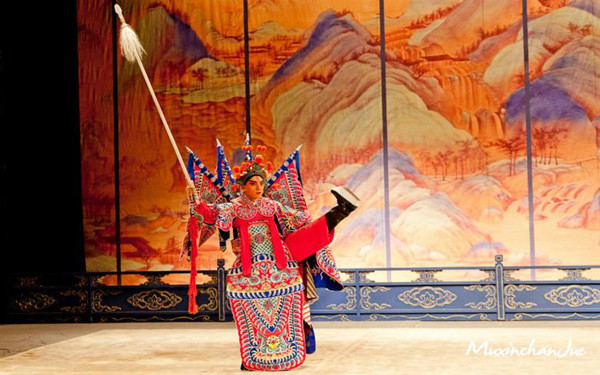 京劇舞臺地板,舞臺藝術 timg.jpg