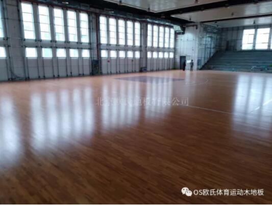 長沙市明德啟南中學體育館木地板成功案例 長沙市明德啟南中學體育館木地板成功案例