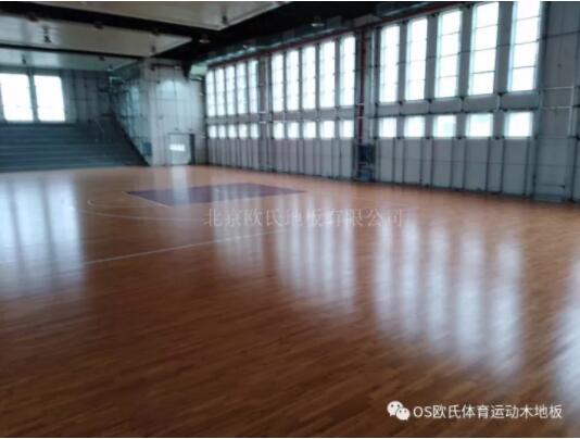 長沙市明德啟南中學體育館木地板成功案例 長沙市明德啟南中學體育館木地板成功案例
