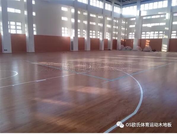 溫州甌海區外國語學校初中分校運動木地板案例
