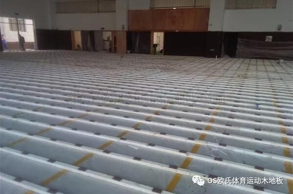 浙江湖州市吳興區(qū)吳興實驗中學籃球木地板鋪設(shè)工程 浙江湖州市吳興區(qū)吳興實驗中學籃球木地板鋪設(shè)工程