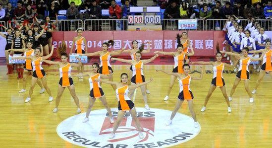 籃球?qū)氊悾ɡ?duì)員）的服裝應(yīng)該如何選擇和搭配