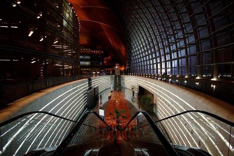 全方位,多角度帶你走進**大劇院 全方位,多角度帶你走進**大劇院