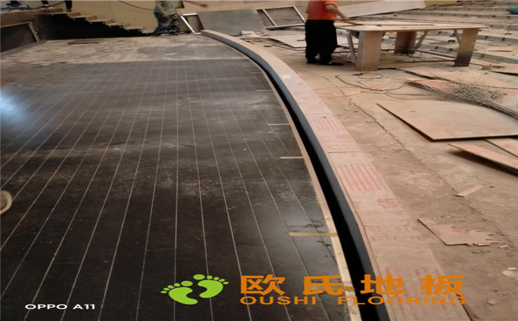 河北廊坊益田同文學校舞臺木地板-歐氏運動木地板